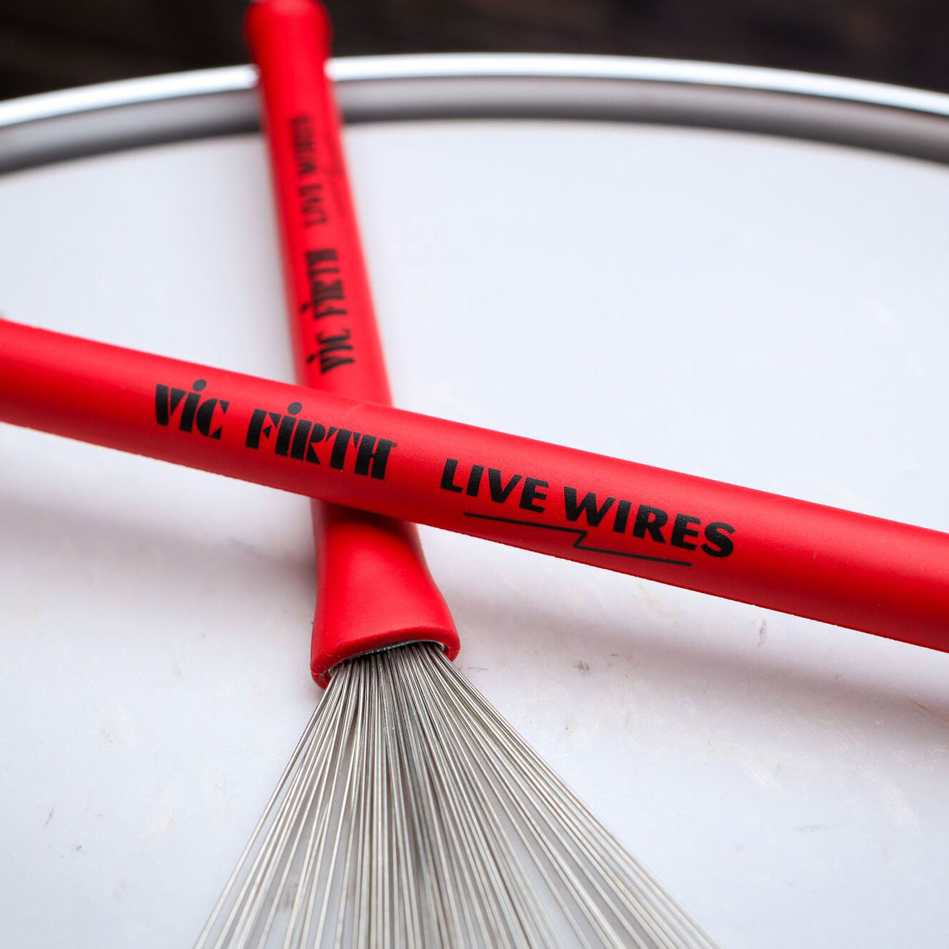 vic-firth-live-wires-balais-batterie-r-tractable-perle image 6