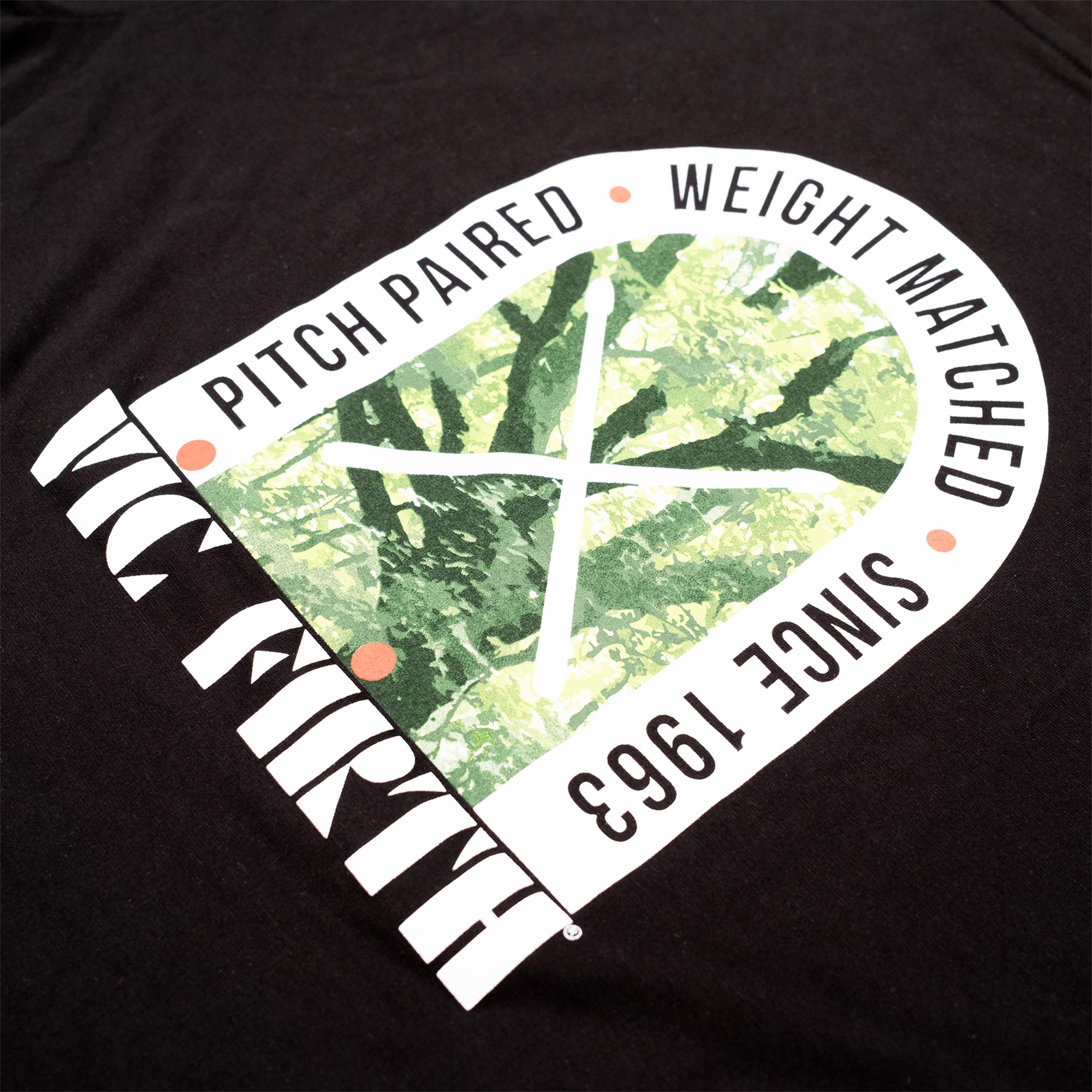 vic-firth-american-classic-hickory-tee-t-shirt-batteur-noir image 4