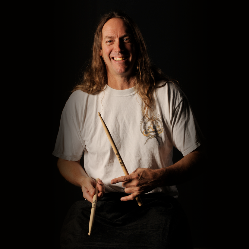 vic-firth-signature-danny-carey-baguettes-batterie-olive-bois image 5
