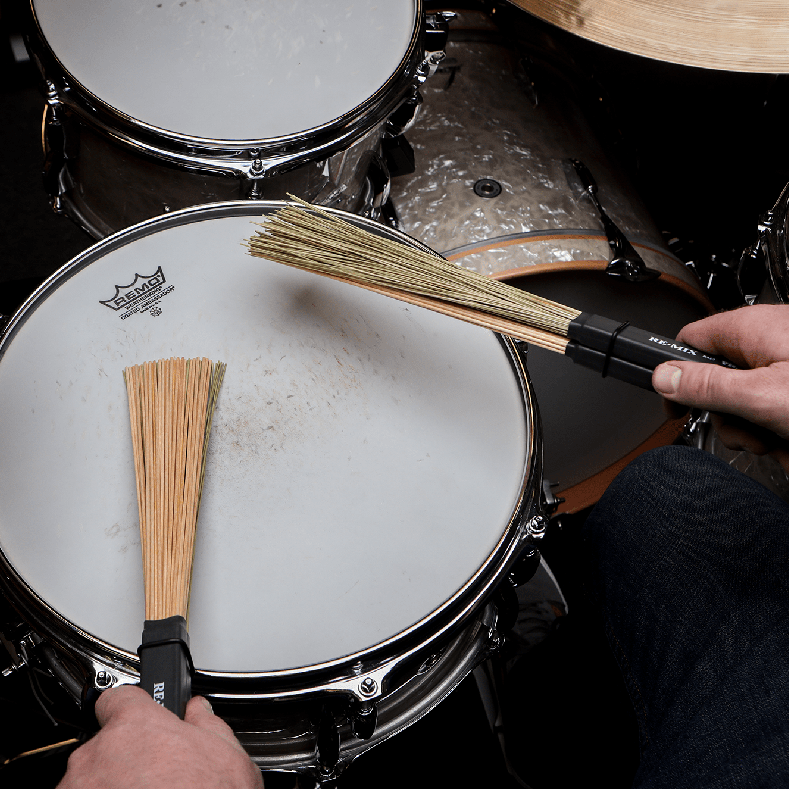 vic-firth-re-mix-balais-batterie-herbe-et-bouleau-lot-2-paires image 6