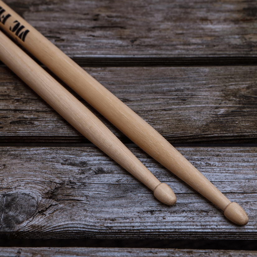 vic-firth-american-classic-5b-baguettes-batterie-hickory image 7
