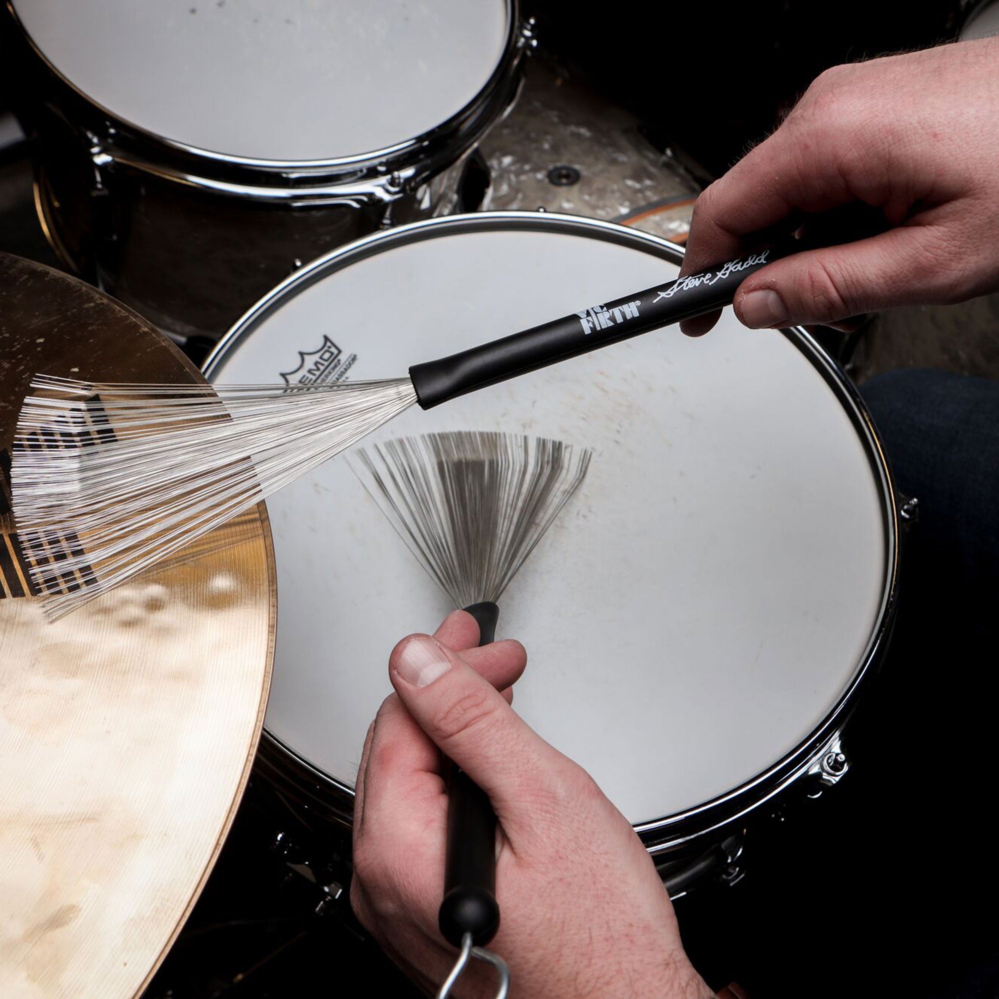 vic-firth-brushes-steve-gadd-balais-batterie-fils-m-tal-r-tractables image 7