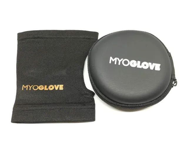 wambooka-myoglove-gant-guitare-main-gauche-fibre-cuivre image 1
