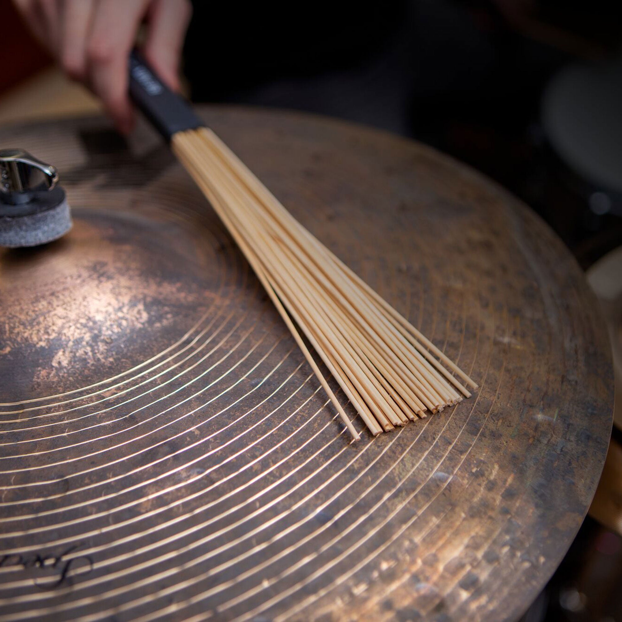 vic-firth-re-mix-balais-batterie-bouleau-volume-moyen image 5
