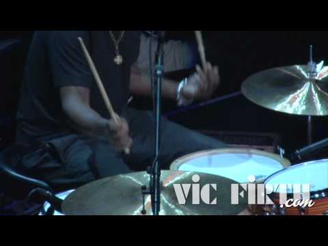 vic-firth-signature-steve-jordan-baguettes-batterie-longues image 5