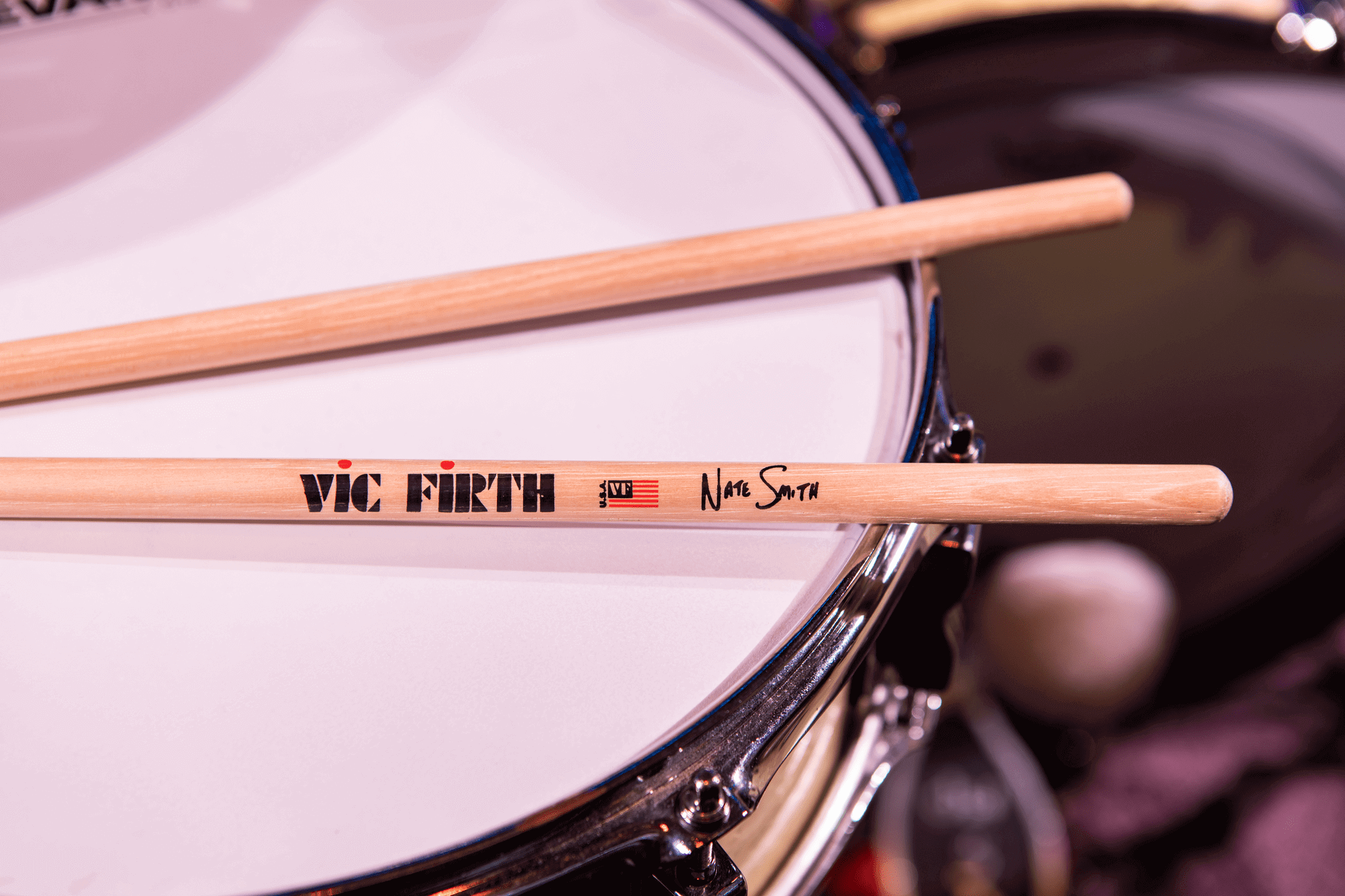 vic-firth-signature-nate-smith-baguettes-batterie-bois image 6