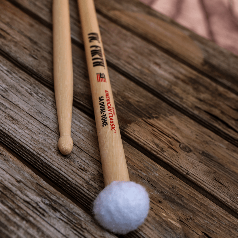 vic-firth-american-classic-5a-dual-tone-baguettes-feutre image 5